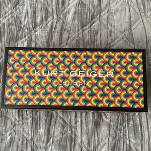 🌈 Kurt Geiger shoe box